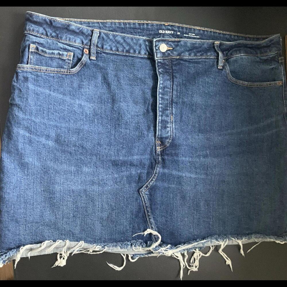 Old Navy High Rise Waisted Plus SZ 24 Lt Blue Denim Raw Hem Midi Skirt Modest